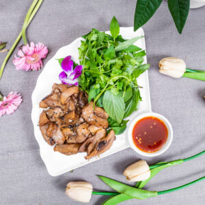 Nấm nhật chấm mắm gừng